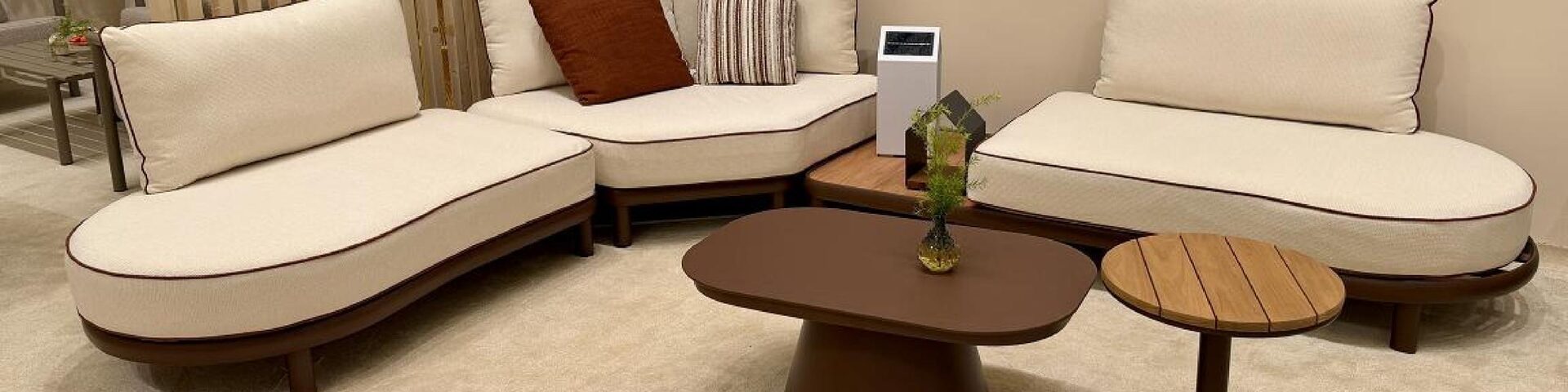 COVE curved sofa